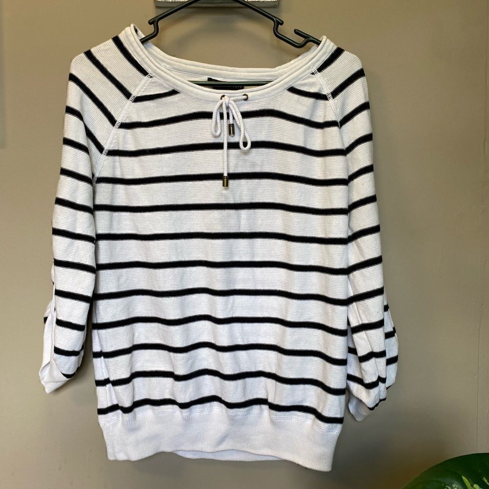 Women’s Grace Elements Large Black and White Striped Sweater